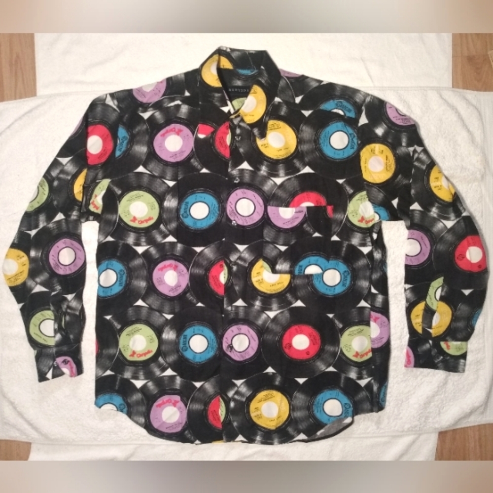 BERTONE Germany Light Cotton DJ 45RPM Vinyl Graphic Longslv Button Shirt - L/XL